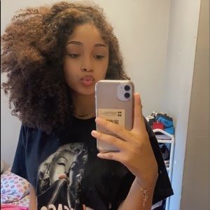 Meet your Posher, Alyssiah